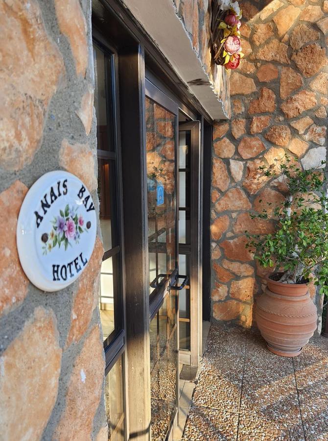 Anais Bay Hotel Protarász Kültér fotó