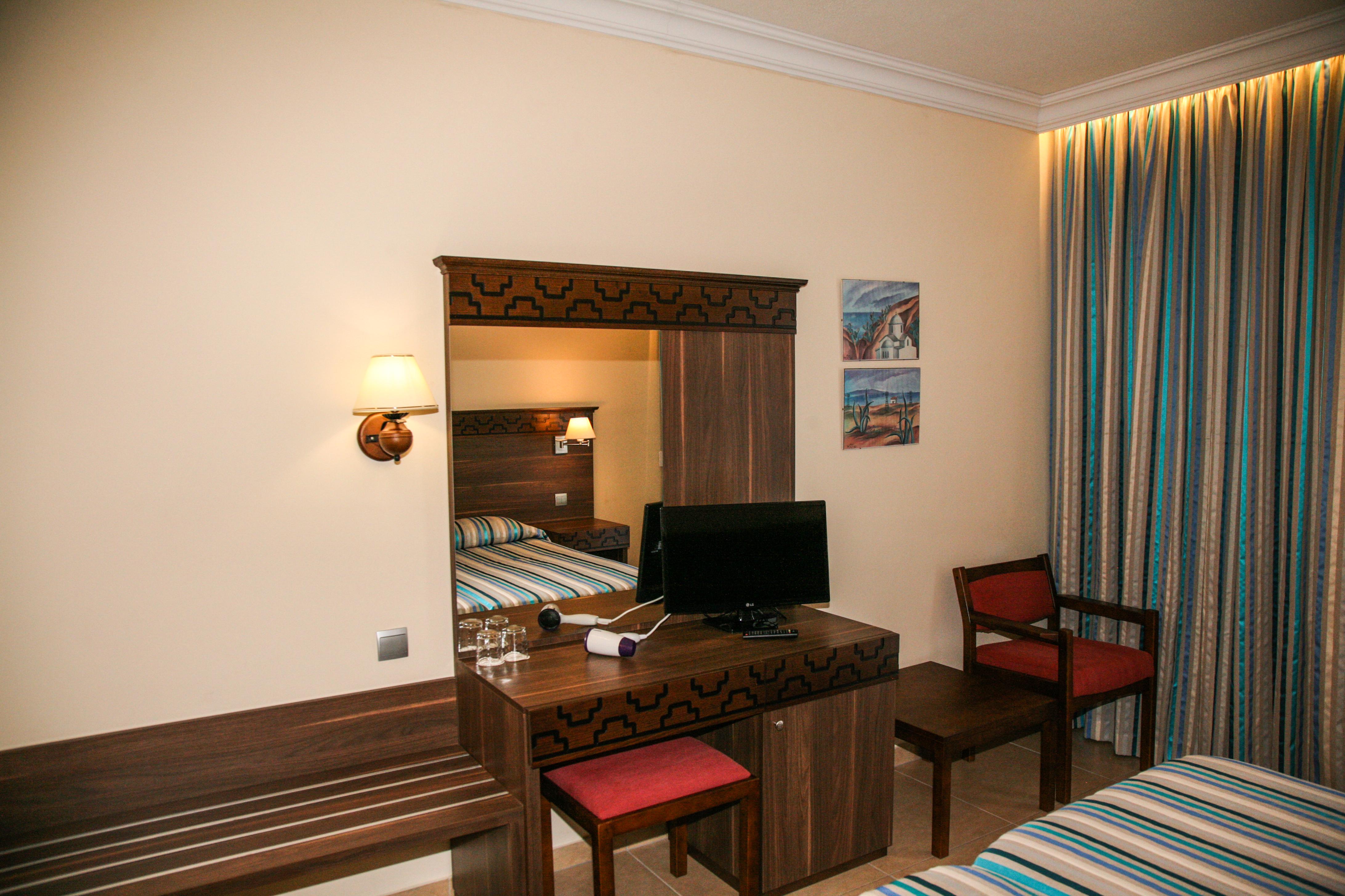 Anais Bay Hotel Protarász Kültér fotó