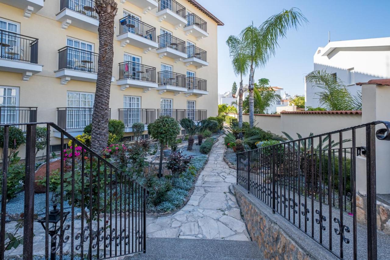 Anais Bay Hotel Protarász Kültér fotó