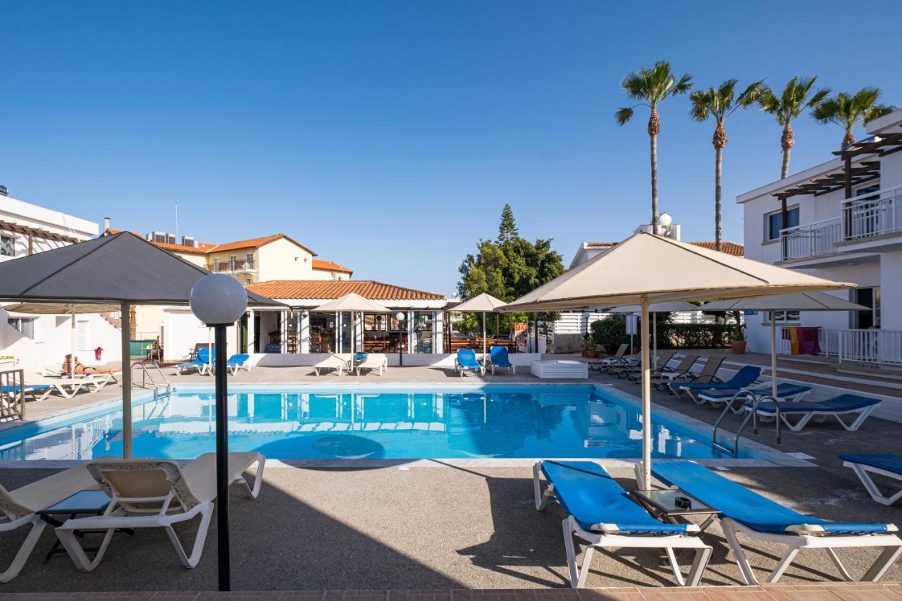 Anais Bay Hotel Protarász Kültér fotó