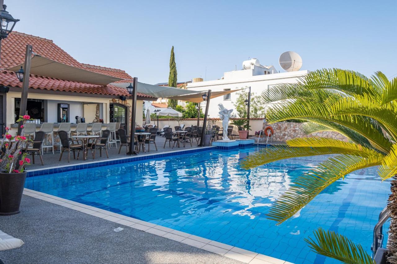 Anais Bay Hotel Protarász Kültér fotó
