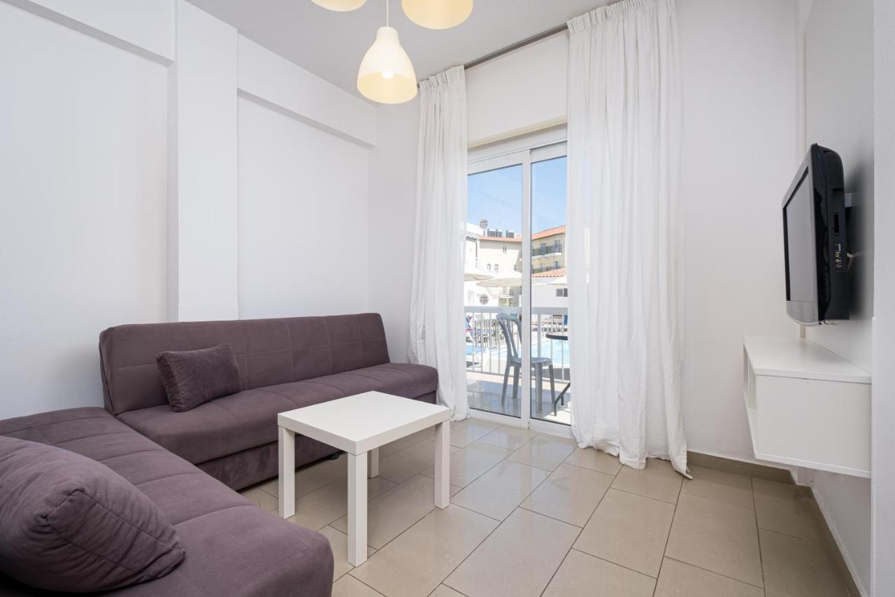 Anais Bay Hotel Protarász Kültér fotó